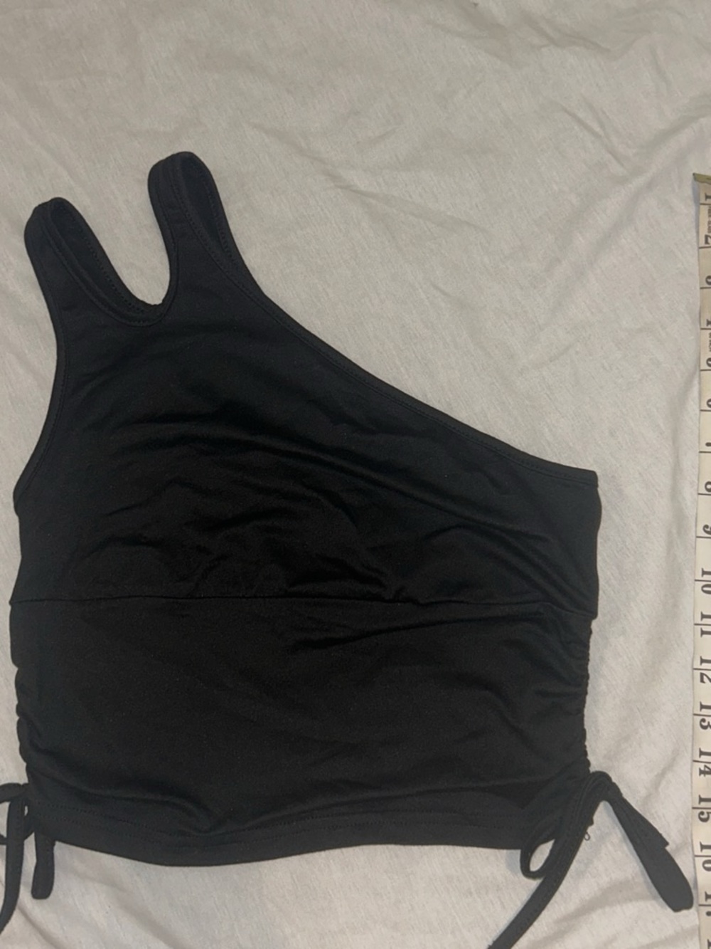 SHEIN Black and White Brand Size Tag